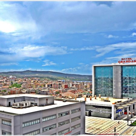 Grand Asya Hotel Бандырма Экстерьер фото
