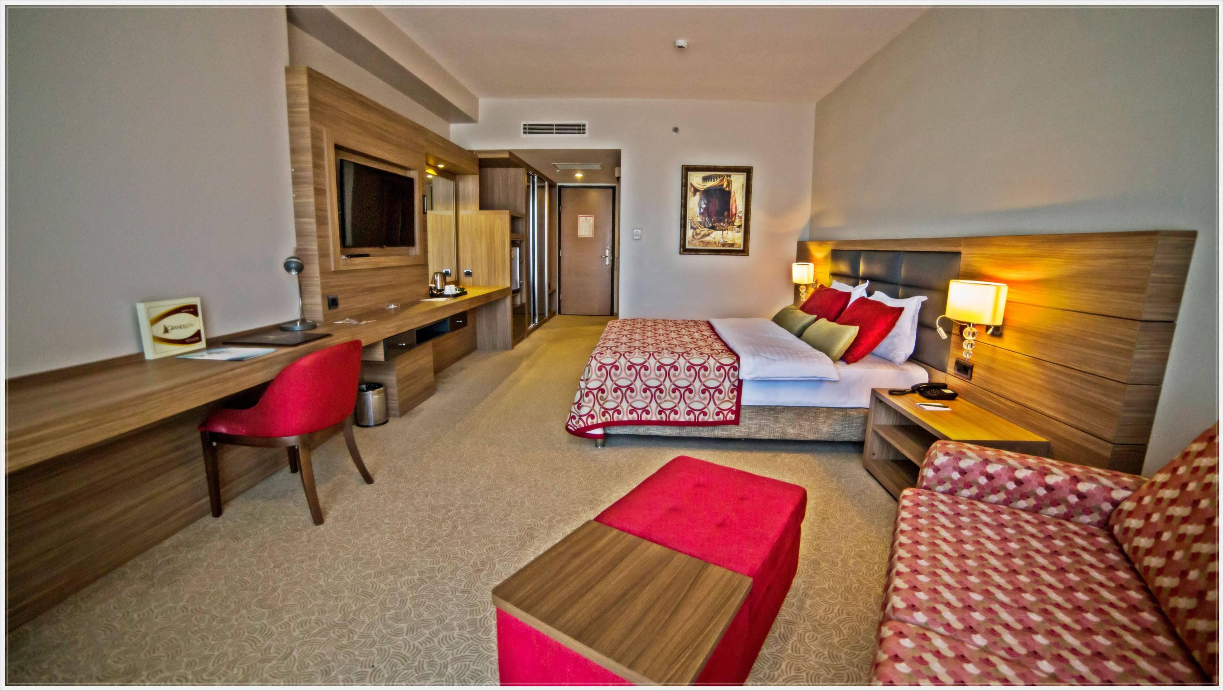 Grand Asya Hotel Бандырма Экстерьер фото