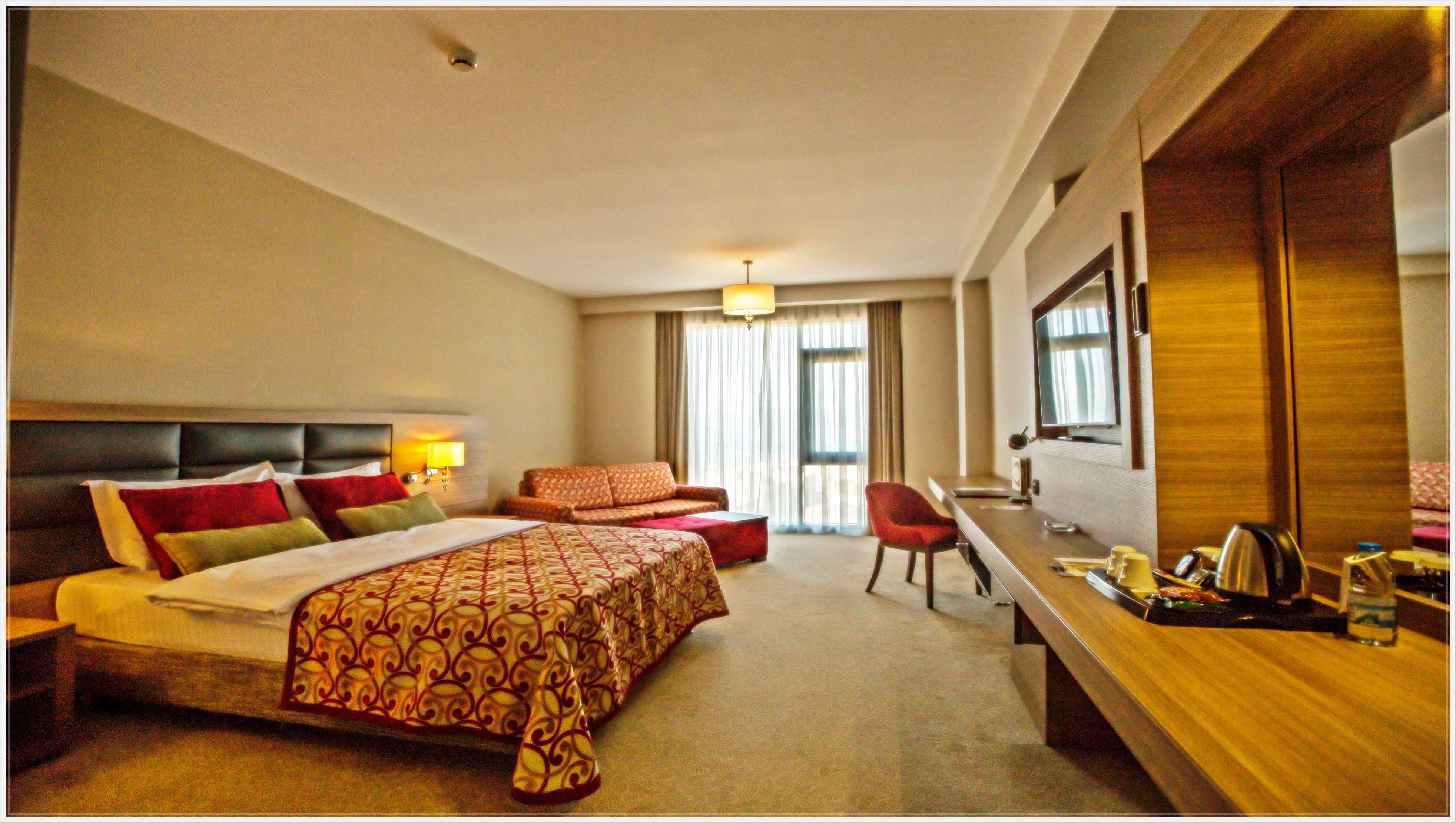 Grand Asya Hotel Бандырма Экстерьер фото